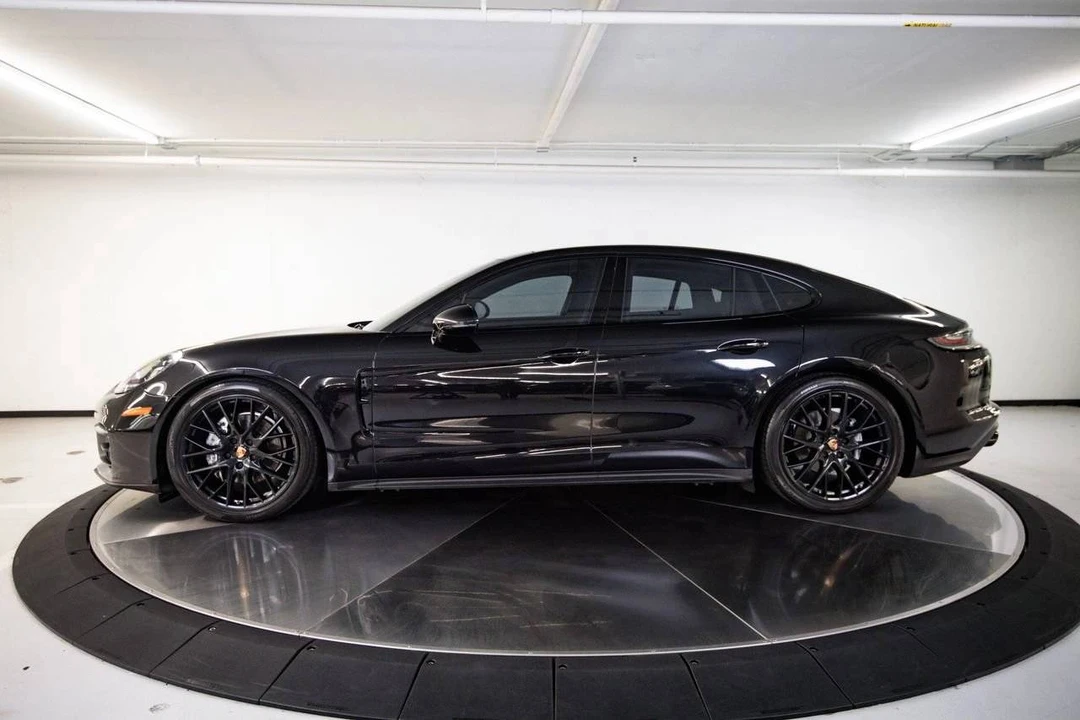 2023 Porsche 971 Panamera - Image 2 of 5