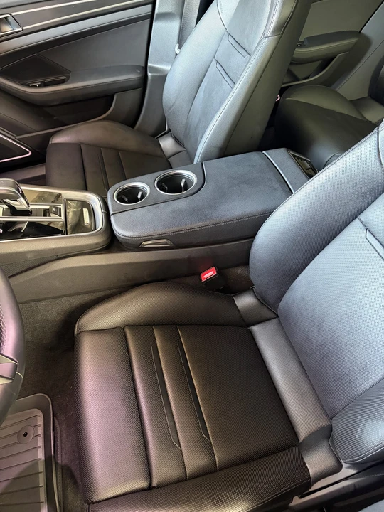 2023 Porsche 971 Panamera - Image 26 of 31