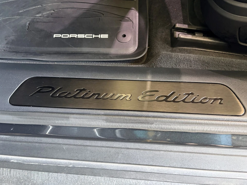 2023 Porsche 971 Panamera - Image 30 of 31