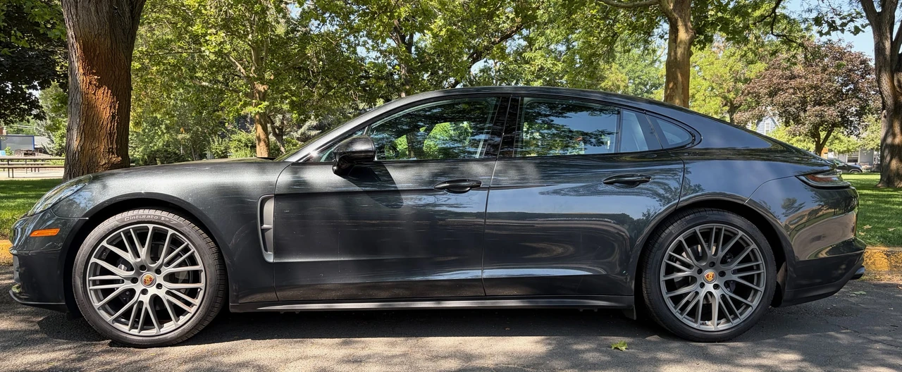 2023 Porsche 971 Panamera - Image 12 of 31