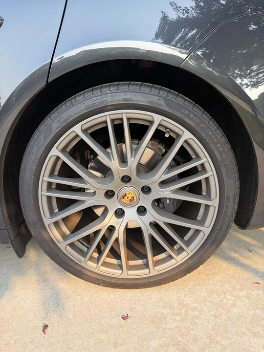 2023 Porsche 971 Panamera - Image 22 of 31