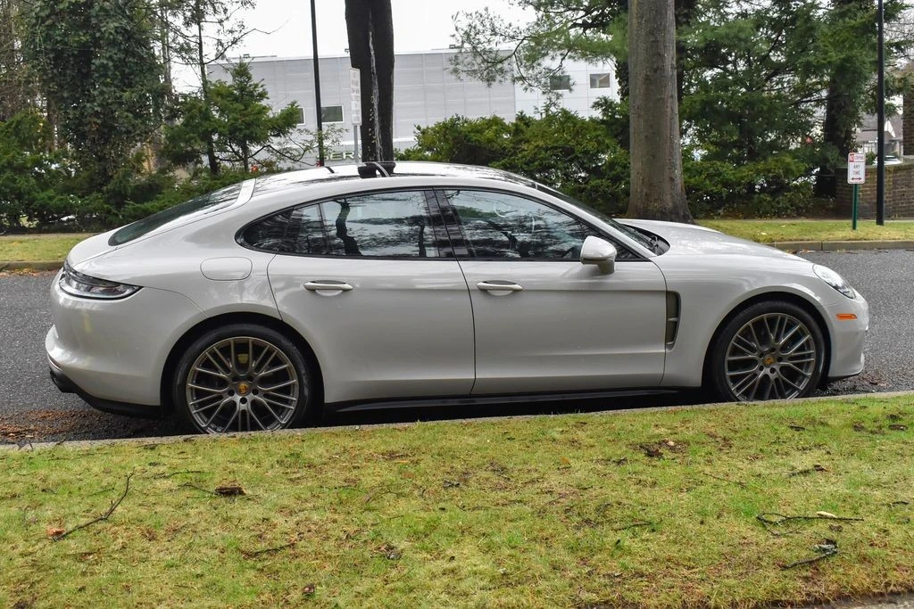 2023 Porsche 971 Panamera - Image 9 of 12