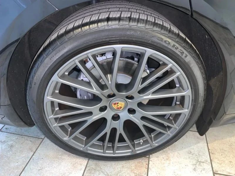 2023 Porsche 971 Panamera - Image 10 of 12