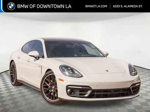2023 Porsche Panamera 4