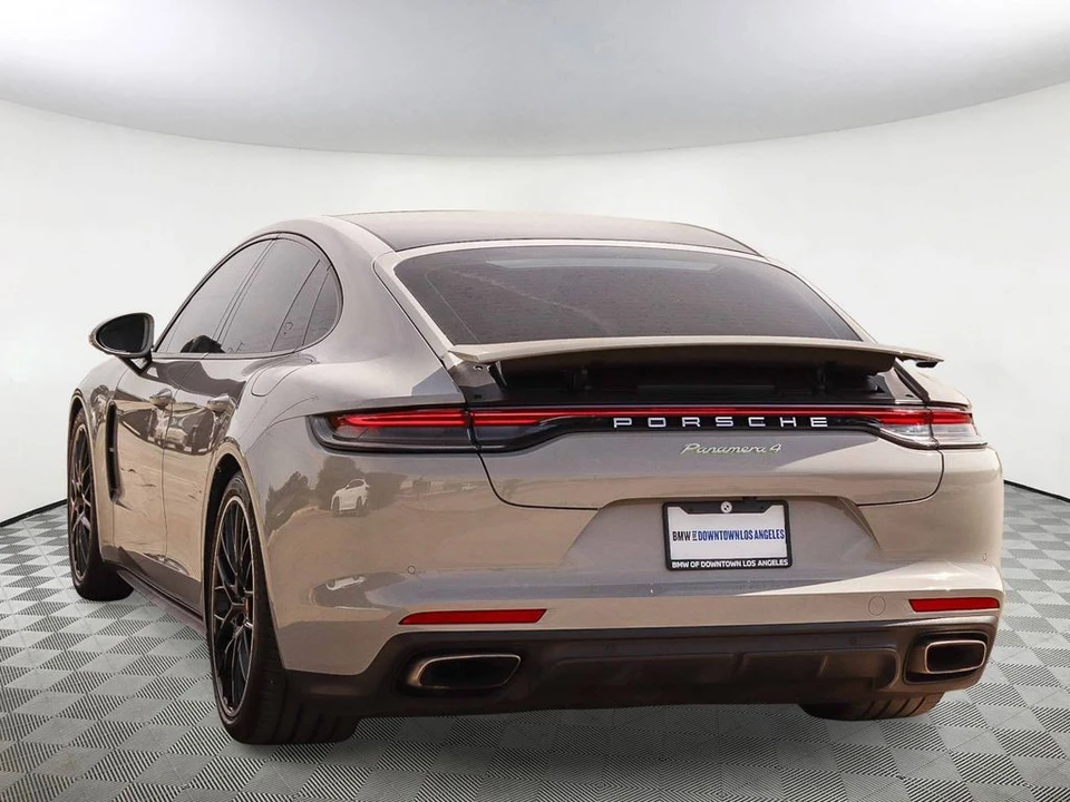 2023 Porsche 971 Panamera - Image 7 of 31