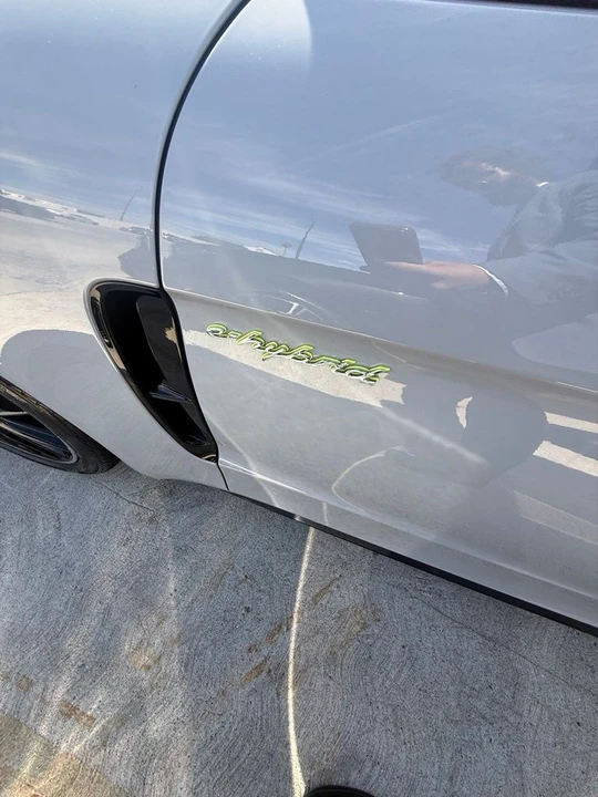 2023 Porsche 971 Panamera - Image 16 of 20