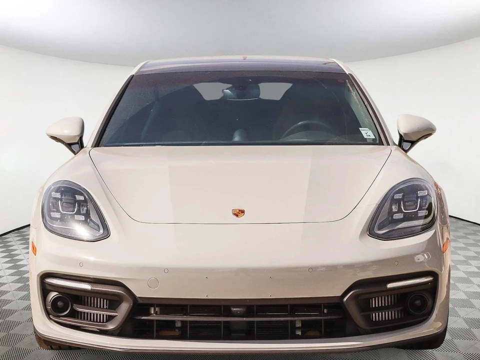 2023 Porsche 971 Panamera - Image 2 of 31