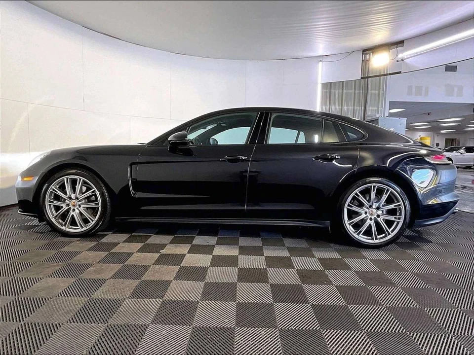 2023 Porsche 971 Panamera - Image 2 of 5