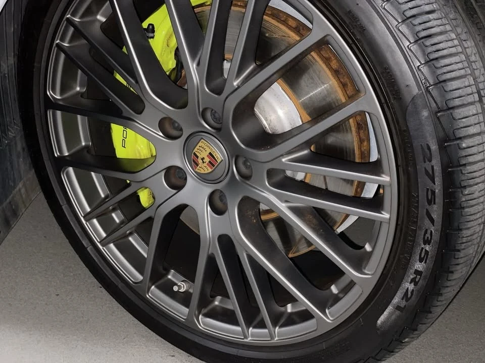 2023 Porsche 971 Panamera - Image 8 of 20