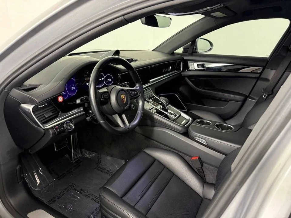 2023 Porsche 971 Panamera S - Image 4 of 5
