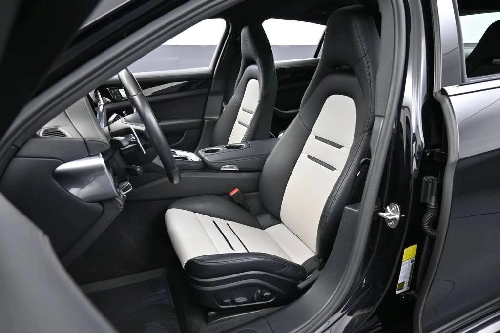 2023 Porsche 971 Panamera 4S - Image 5 of 5