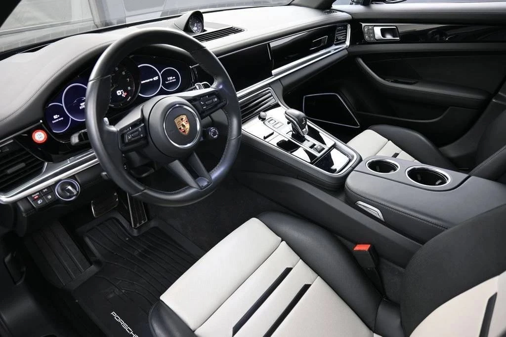 2023 Porsche 971 Panamera 4S - Image 4 of 5
