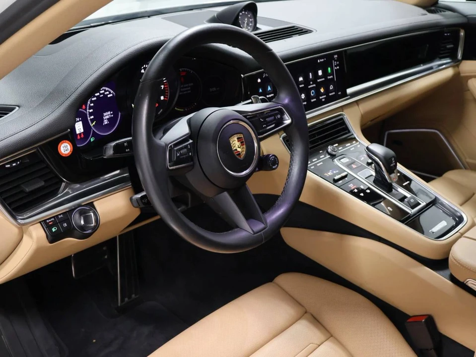 2023 Porsche 971 Panamera S - Image 4 of 5