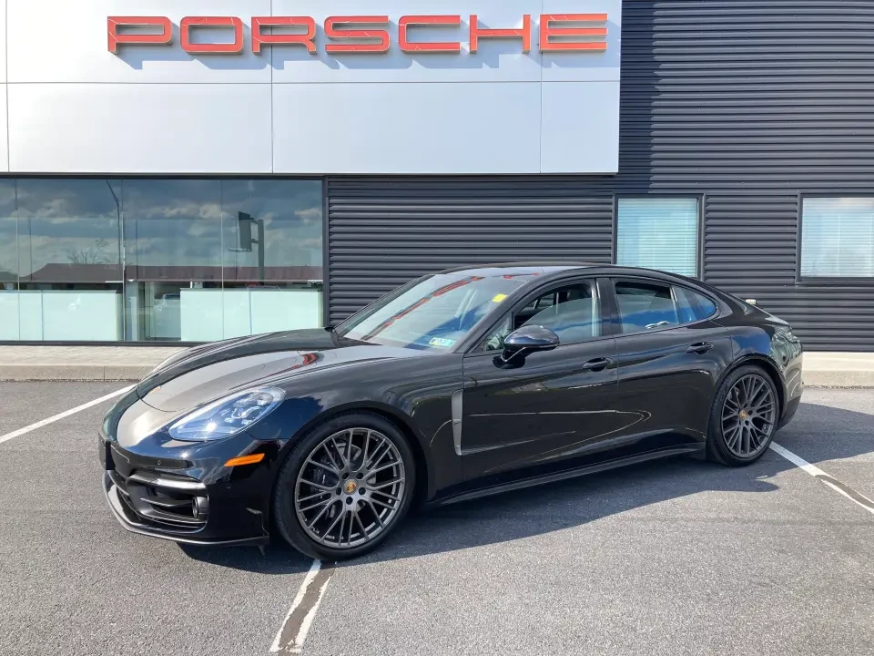 2023 Porsche 971 Panamera 4S - Image 6 of 9