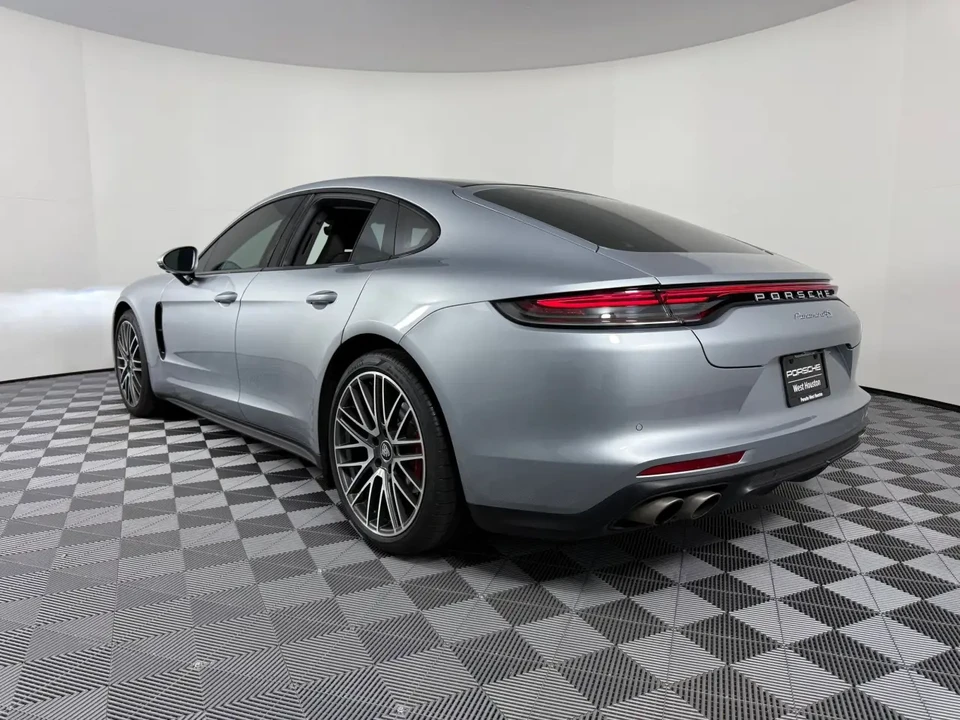 2023 Porsche 971 Panamera 4S - Image 3 of 10