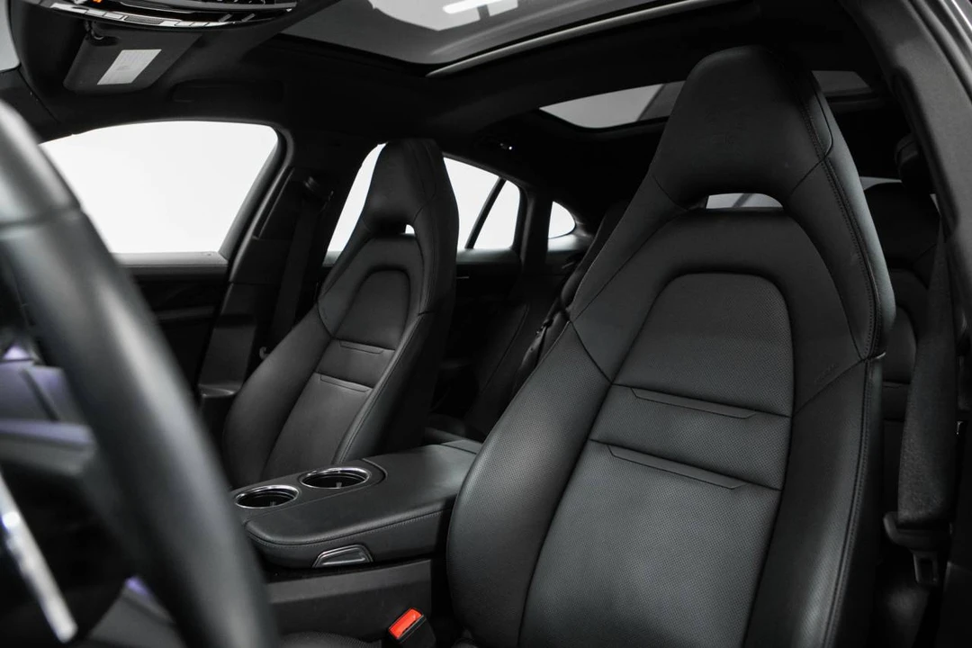 2023 Porsche 971 Panamera 4S - Image 5 of 5