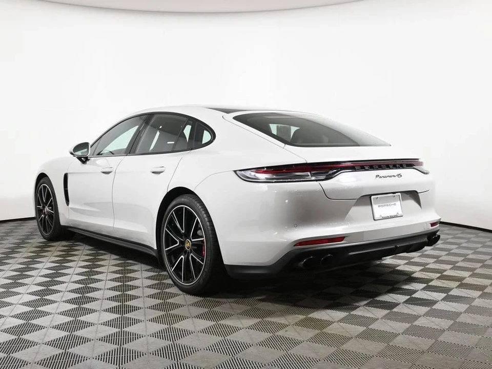 2023 Porsche 971 Panamera 4S - Image 3 of 5