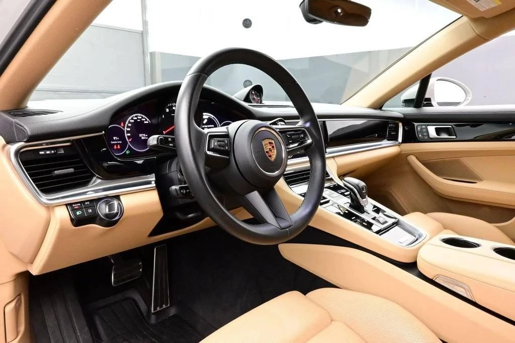 2023 Porsche 971 Panamera 4S - Image 4 of 5