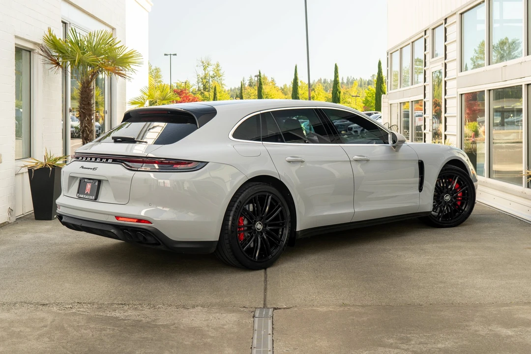2023 Porsche 971 Panamera 4S - Image 5 of 31