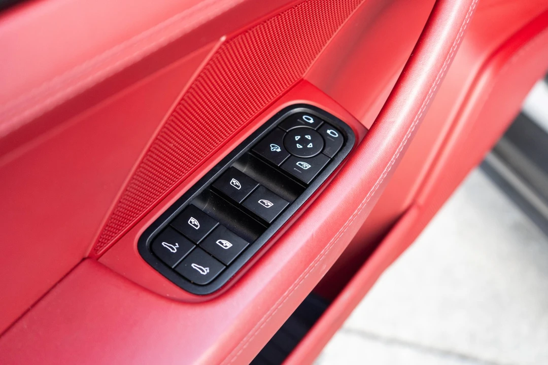 2023 Porsche 971 Panamera 4S - Image 11 of 31