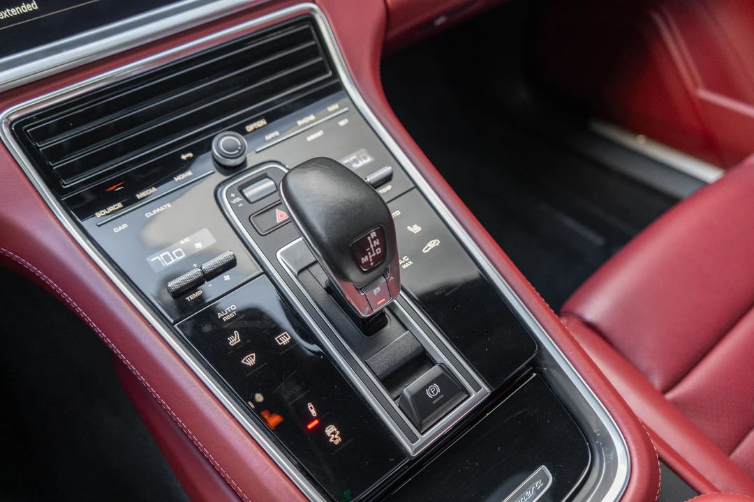 2023 Porsche 971 Panamera 4S - Image 21 of 31
