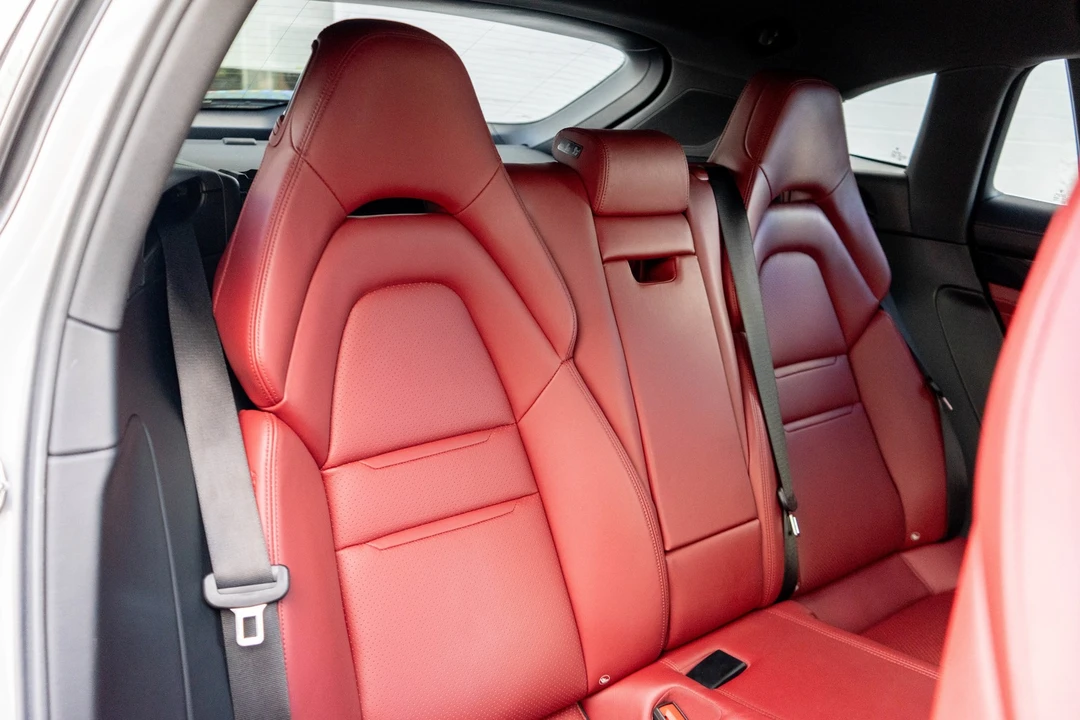2023 Porsche 971 Panamera 4S - Image 25 of 31