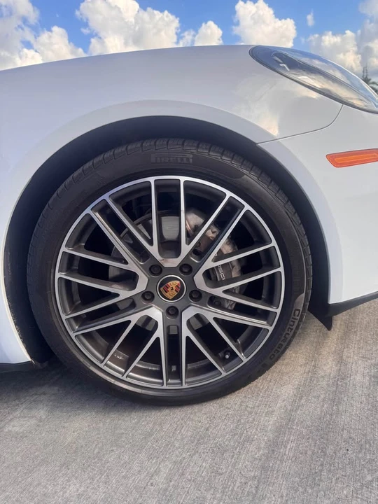 2023 Porsche 971 Panamera - Image 6 of 10