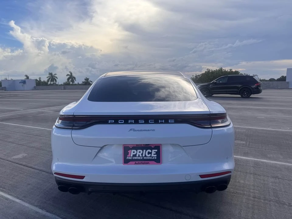 2023 Porsche 971 Panamera - Image 4 of 10