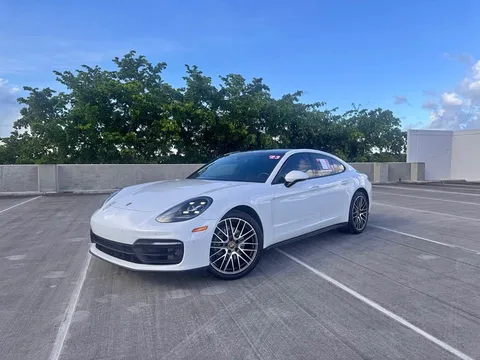 2023 Porsche Panamera Base