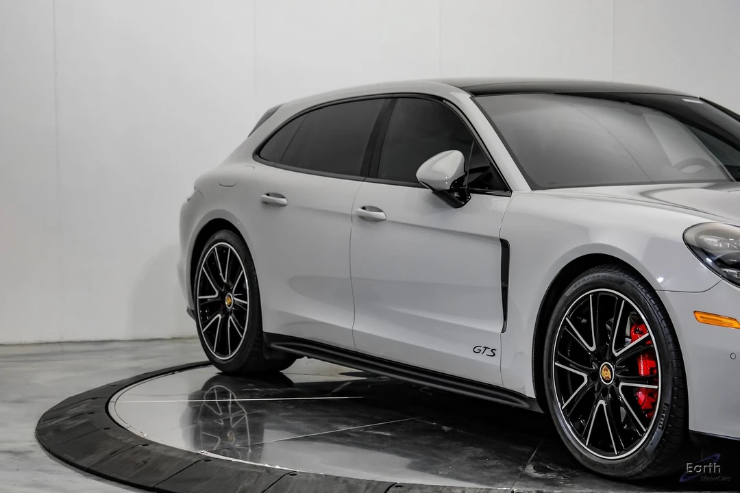 2023 Porsche 971 Panamera GTS - Image 27 of 31