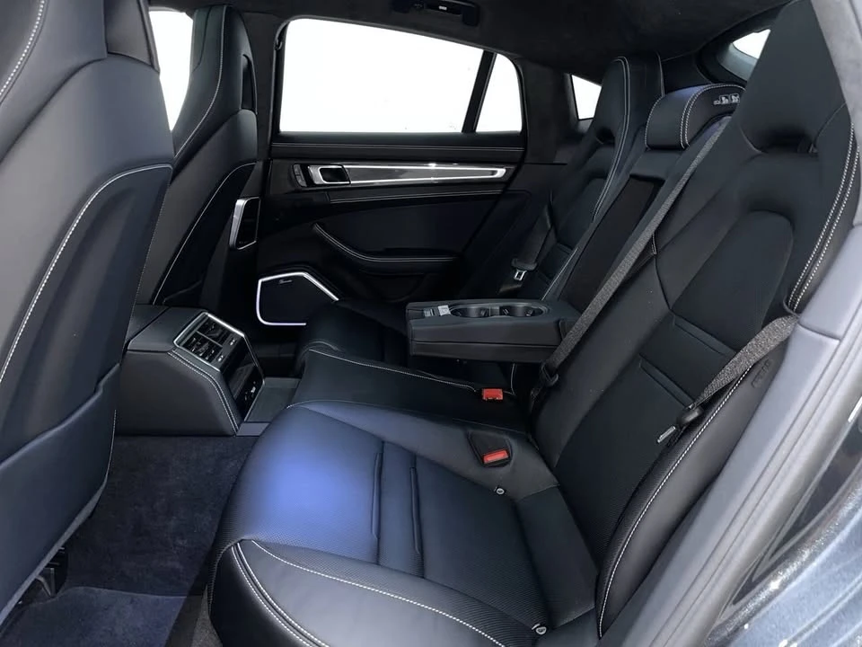 2023 Porsche 971 Panamera GTS - Image 18 of 20