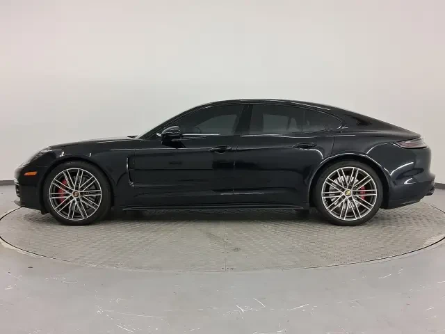 2023 Porsche 971 Panamera GTS - Image 2 of 9