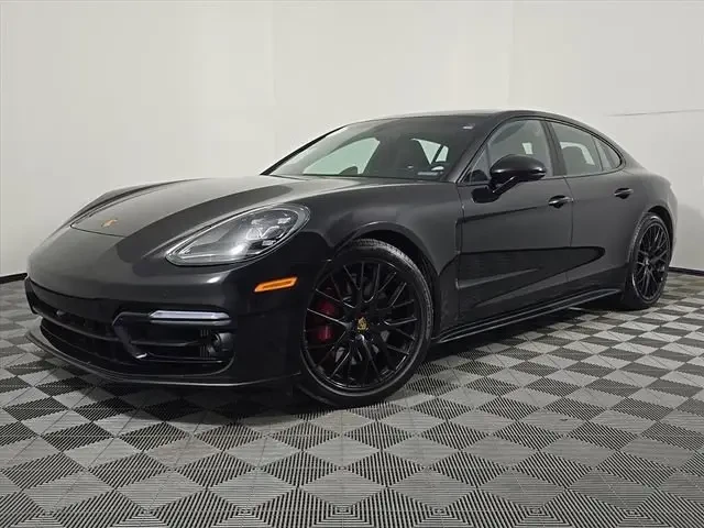 2023 Porsche 971 Panamera GTS - Image 7 of 9