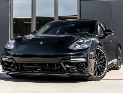 2023 Porsche Panamera GTS