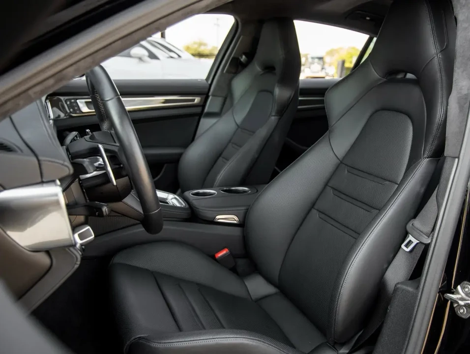 2023 Porsche 971 Panamera GTS - Image 5 of 7
