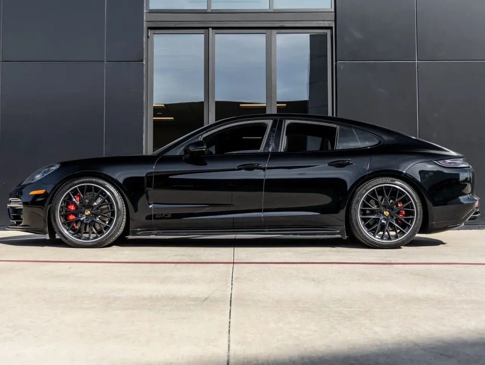 2023 Porsche 971 Panamera GTS - Image 2 of 7