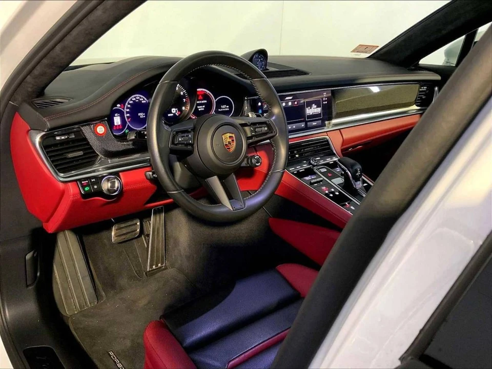 2023 Porsche 971 Panamera GTS - Image 4 of 5