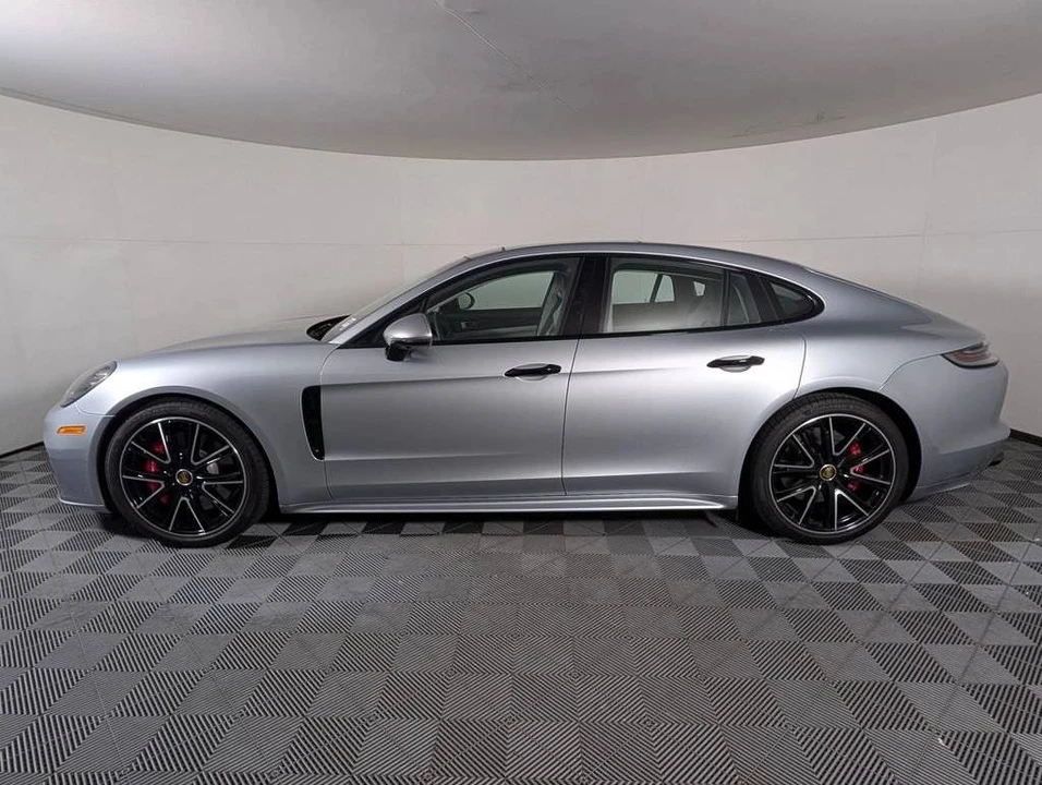 2023 Porsche 971 Panamera GTS - Image 2 of 5