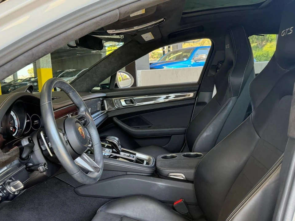 2023 Porsche 971 Panamera GTS - Image 5 of 5