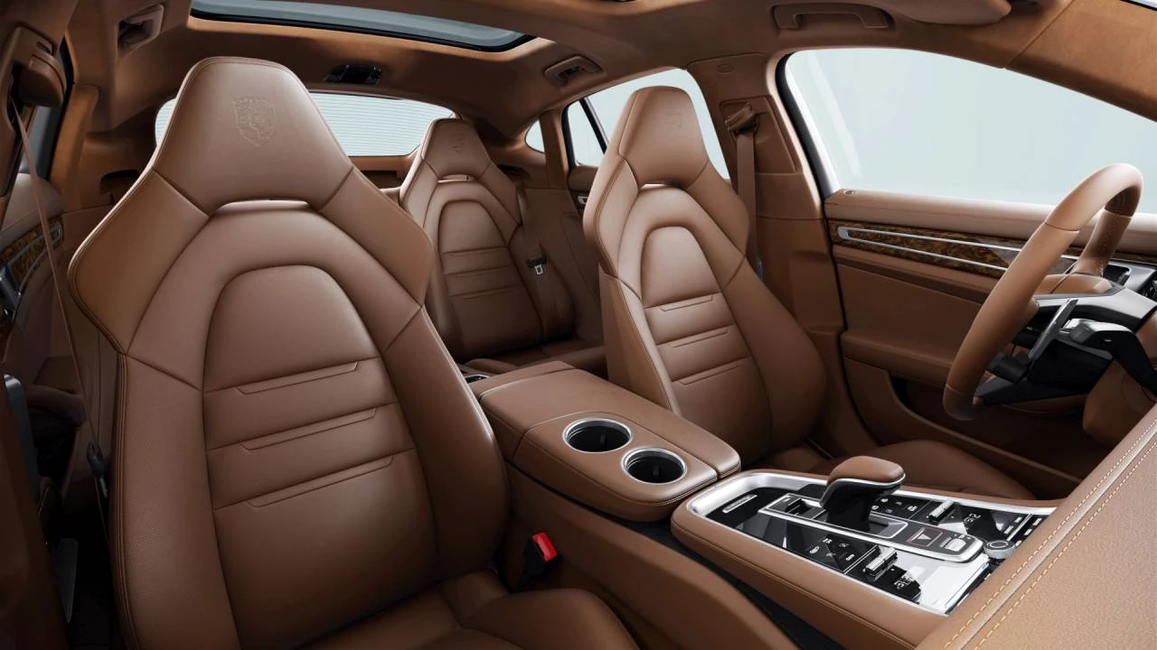 2023 Porsche 971 Panamera GTS - Image 5 of 5