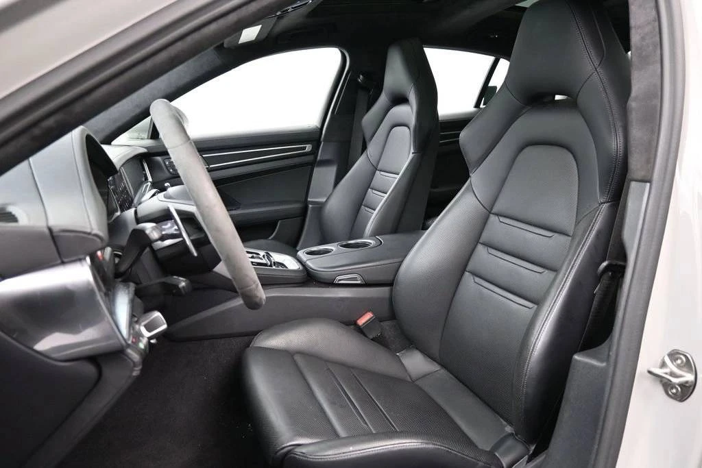2023 Porsche 971 Panamera GTS - Image 5 of 5