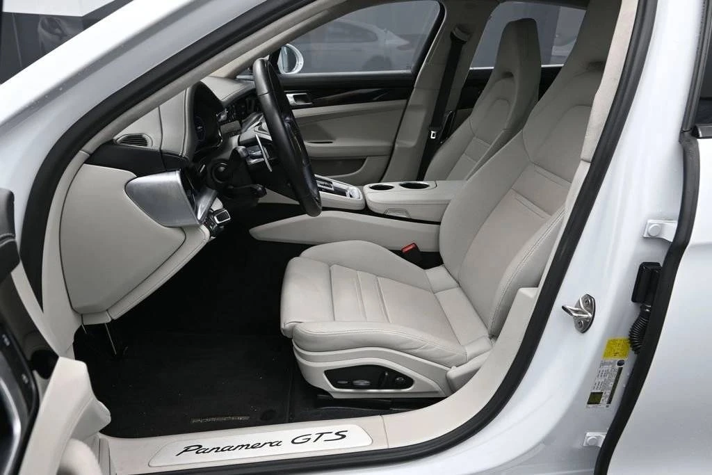 2023 Porsche 971 Panamera GTS - Image 5 of 5