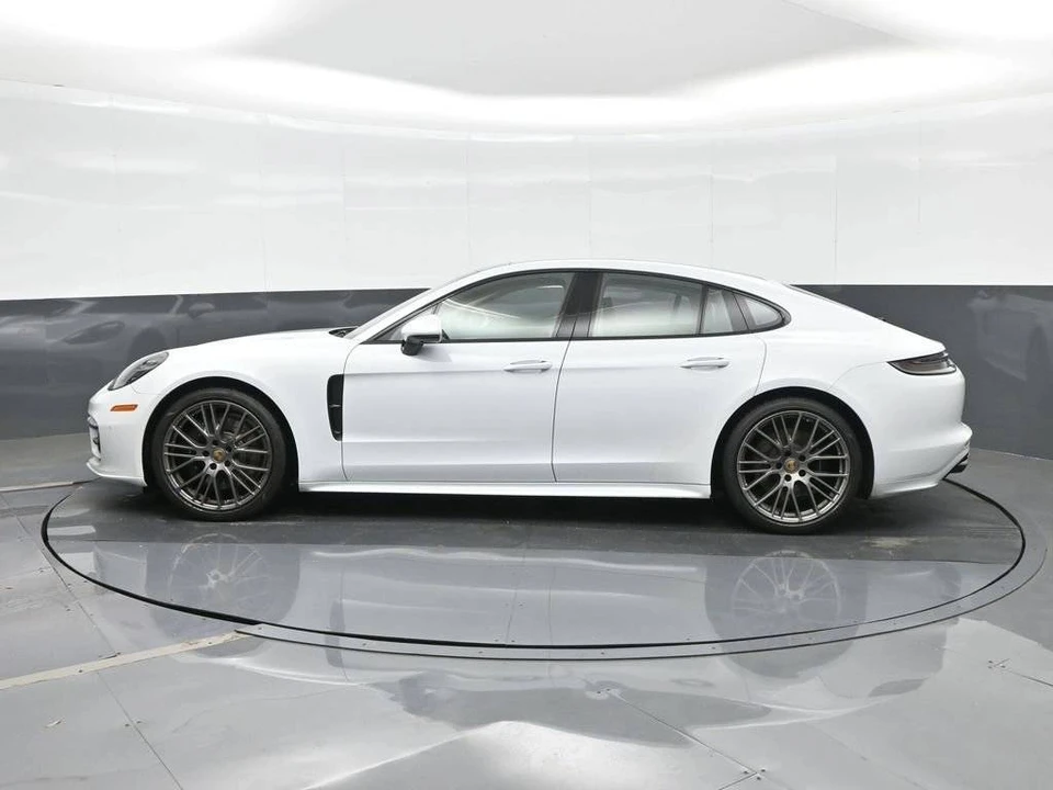 2023 Porsche 971 Panamera GTS - Image 2 of 5