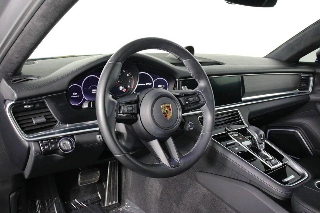 2023 Porsche 971 Panamera GTS - Image 4 of 5