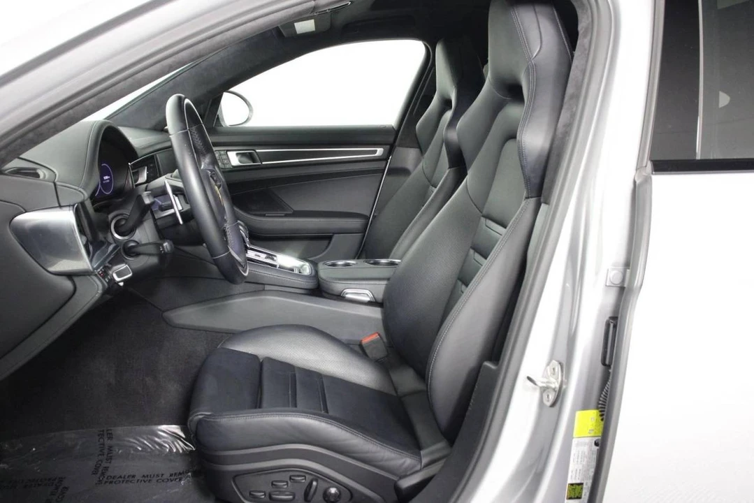 2023 Porsche 971 Panamera GTS - Image 5 of 5