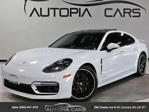 2023 Porsche Panamera GTS