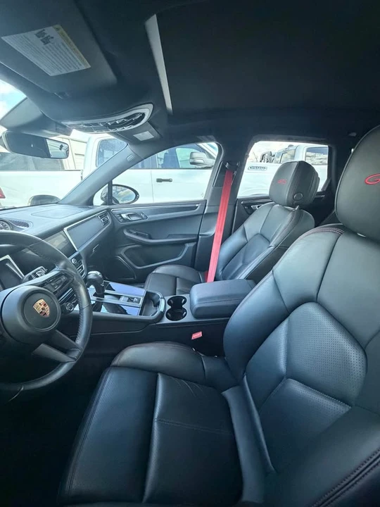 2023 Porsche 971 Panamera GTS - Image 4 of 7
