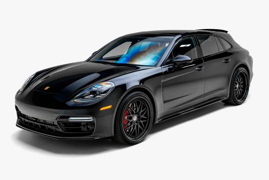 2023 Porsche 971 Panamera Sport Turismo - Image 7 of 31