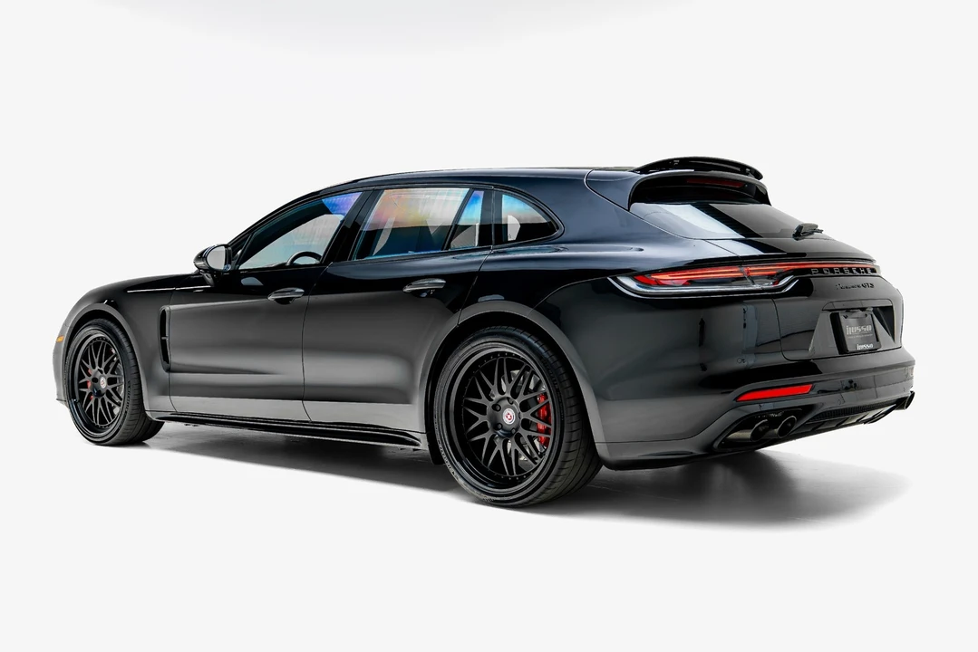 2023 Porsche 971 Panamera Sport Turismo - Image 6 of 31