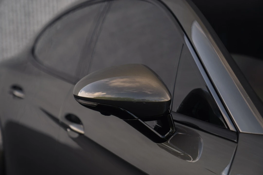 2023 Porsche 971 Panamera GTS - Image 14 of 31